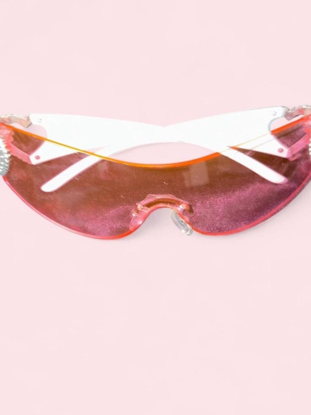 Y2K pink sunglasses